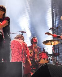 The Strokes : le nouvel album est enregistré selon le guitariste Nick Valensi