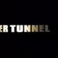 Le Tunnel - bande annonce - VO - (2001)