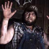 Tucker & Dale fightent le mal - Bande annonce 7 - VF - (2010)
