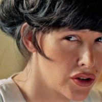 Nurse 3D - bande annonce 2 - VOST - (2013)