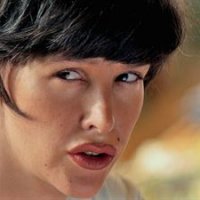 Nurse 3D - bande annonce 2 - VOST - (2013)
