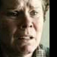 Vera Drake - bande annonce - VOST - (2005)