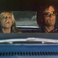 Larry le dingue, Marie la garce - bande annonce - VO - (1974)