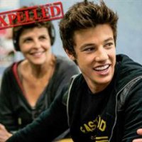 Expelled - bande annonce - VO - (2014)