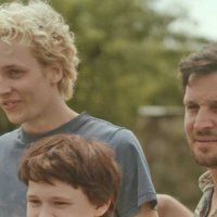 Aux mains des hommes - Bande annonce 2 - VO - (2013)