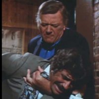 Un silencieux au bout du canon - bande annonce - VO - (1974)