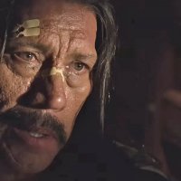 Machete - bande annonce 2 - VF - (2010)