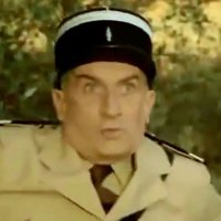 Le Gendarme et les extraterrestres - bande annonce - (1979)