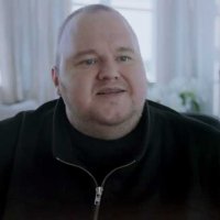 Kim Dotcom: Caught In The Web - Bande annonce 1 - VO - (2017)