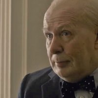 Les heures sombres - bande annonce 2 - VOST - (2018)