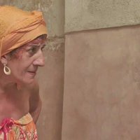 À mon âge je me cache encore pour fumer - Extrait 3 - VO - (2016)