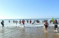 Portugal: le traditionnel premier bain de l'année des Lisboètes pour garder la santé