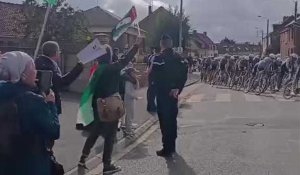 Une manifestation propalestienne sur le Grand Prix cycliste d'Isbergues