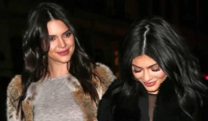 Kendall et Kylie Jenner lancent la ligne Kendall + Kylie à New York