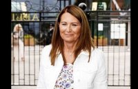 Kate Middleton : sa mère Carole déchaînée à Wimbledon… et dans une combinaison osée, à 67 ans...