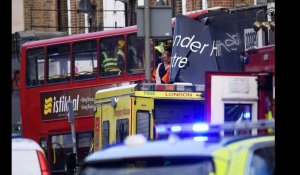 Londres. Un bus à impérial s'encastre dans un magasin : plusieurs blessés