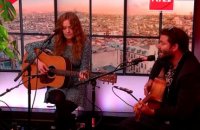 LIVE - Angus & Julia Stone interprètent "Big Jet Plane" dans Le Double Expresso RTL2 (03/05/24)