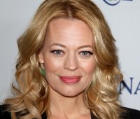 Jeri Ryan