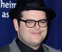 Josh Gad