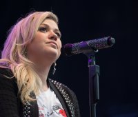 Kelly Clarkson