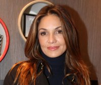 Nadia Farès