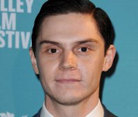 Evan Peters