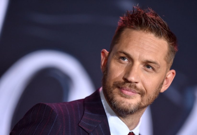 Tom Hardy : un choix adoubé par Pierce Brosnan Tom Hardy : un choix adoubé par Pierce Brosnan
