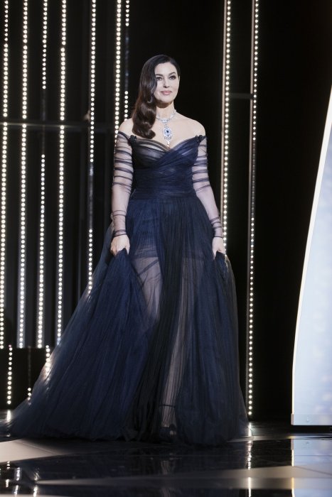 Monica Bellucci, maîtresse de cérémonie à tomber Monica Bellucci, maîtresse de cérémonie à tomber