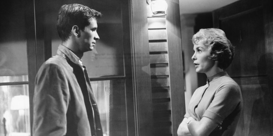 Anthony Perkins et Janet Leigh dans