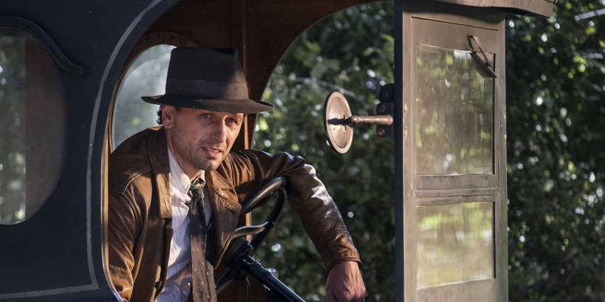 Matthew Rhys dans la série