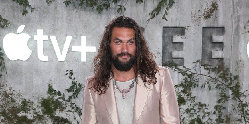 Jason Momoa à la première du film