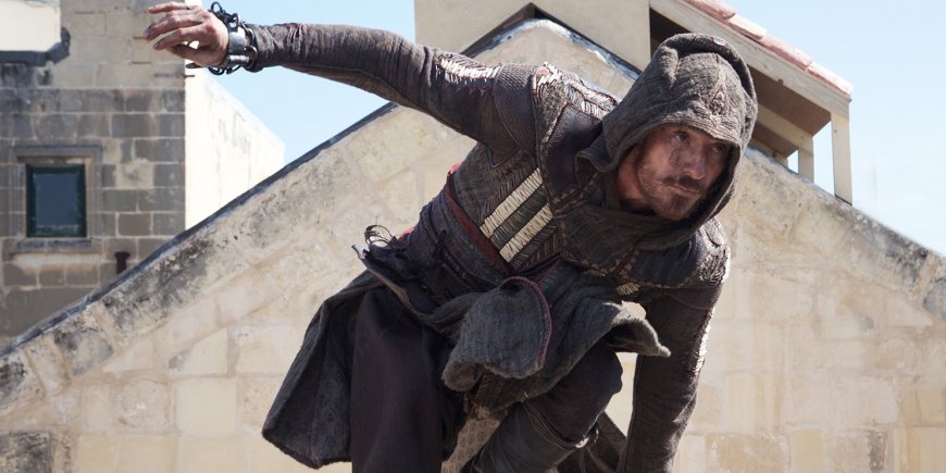 Michael Fassbender replonge dans l'Espagne du XVe siècle pour