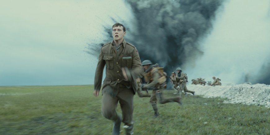 George MacKay dans
