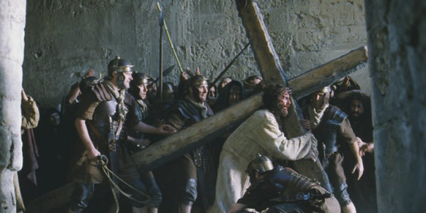 Jim Caviezel dans