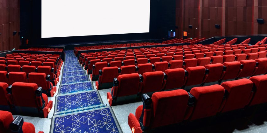 Une salle de cinéma vide
