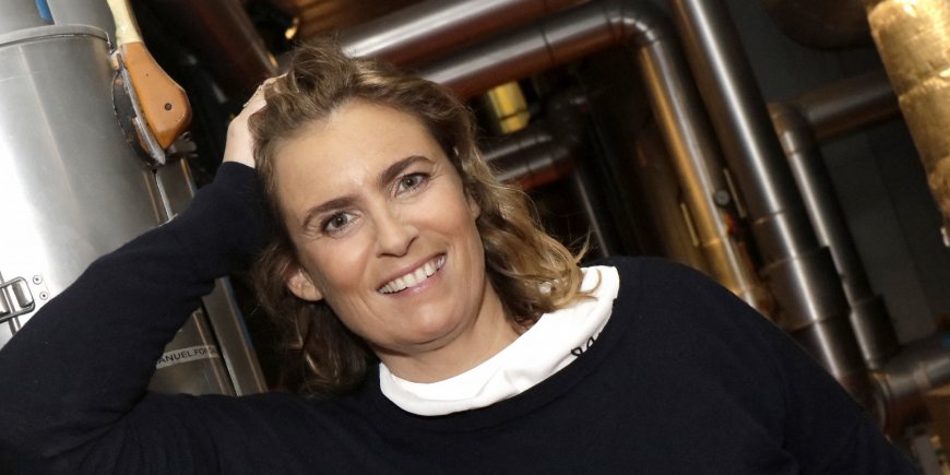 Portrait de la réalisatrice Lisa Azuelos à Paris, le 6 décembre 2016.