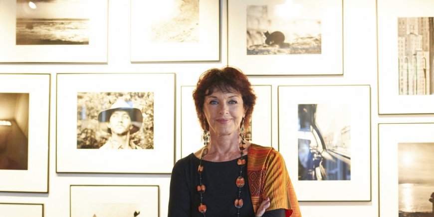 Anny Duperey lors du vernissage de son expo photo et à la dédicace de son livre à la galerie L'Angle à Hendaye, le 2 août 2019.