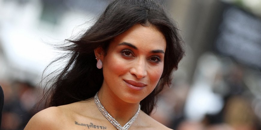Camélia Jordana à la montée des marches du film