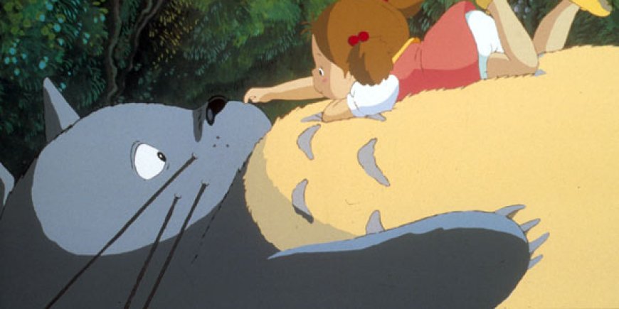 Satsuki et Totoro dans
