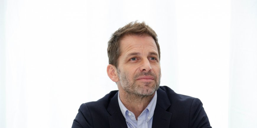 Zack Snyder, en conférence de presse pour
