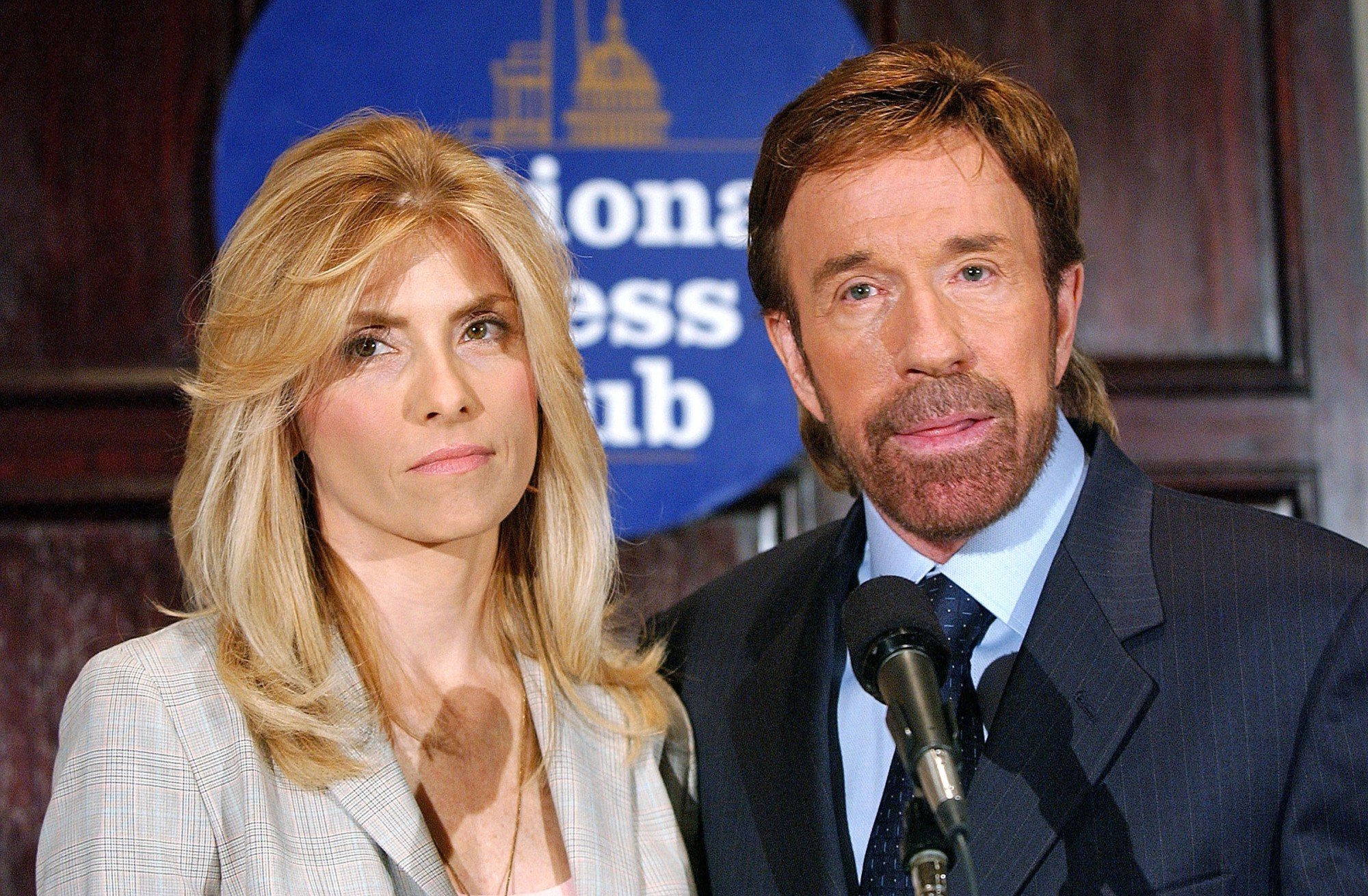 Chuck Norris et sa femme Gena O'Kelley à Washington DC, le 9 septembre 2005.