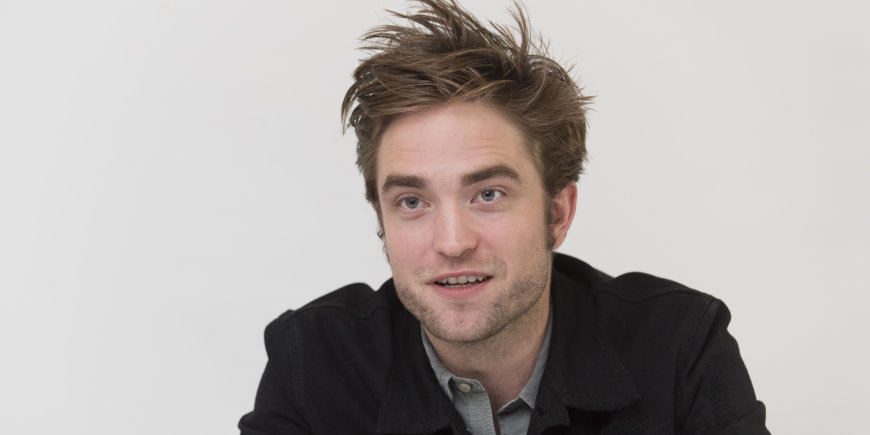Robert Pattinson en conférence de presse pour le film