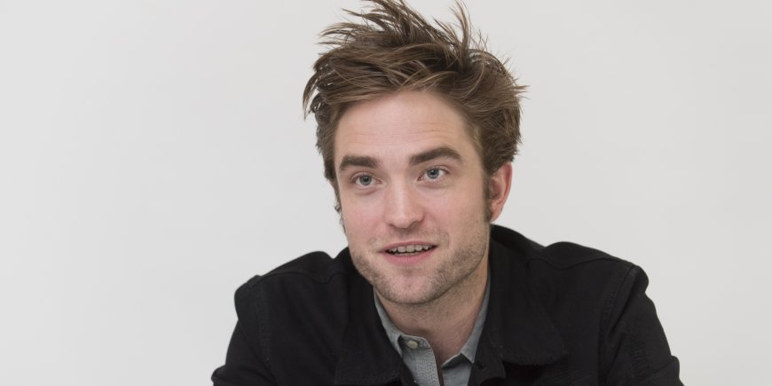 Robert Pattinson en conférence de presse pour le film