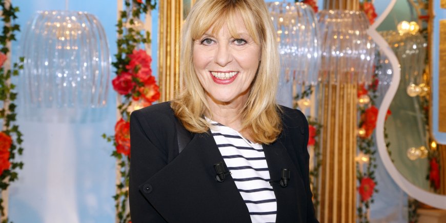 Portrait de Chantal Ladesou à Paris, le 27 septembre 2012.