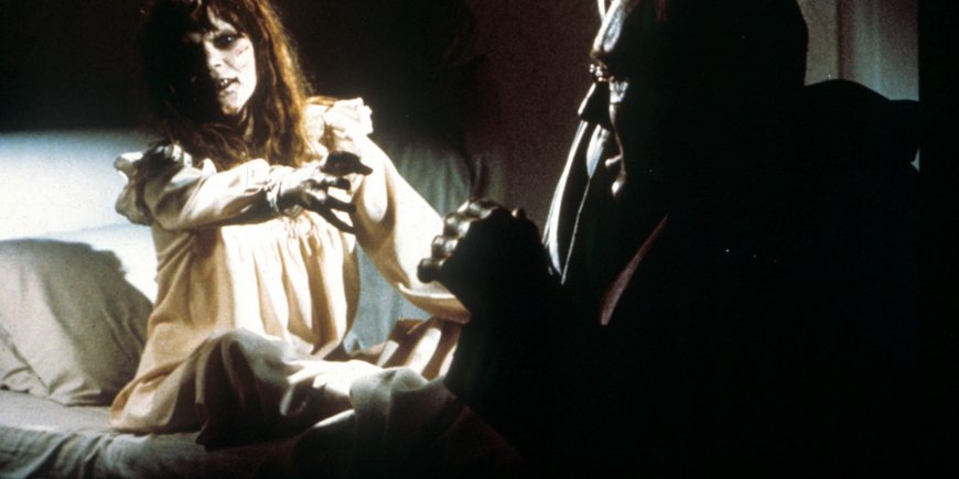 Linda Blair et Max Von Sydow dans