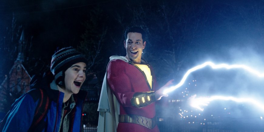 Zachary Levi et Jack Dylan Grazer dans