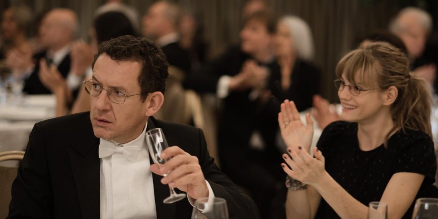 Dany Boon et Noémie Schmidt dans la comédie