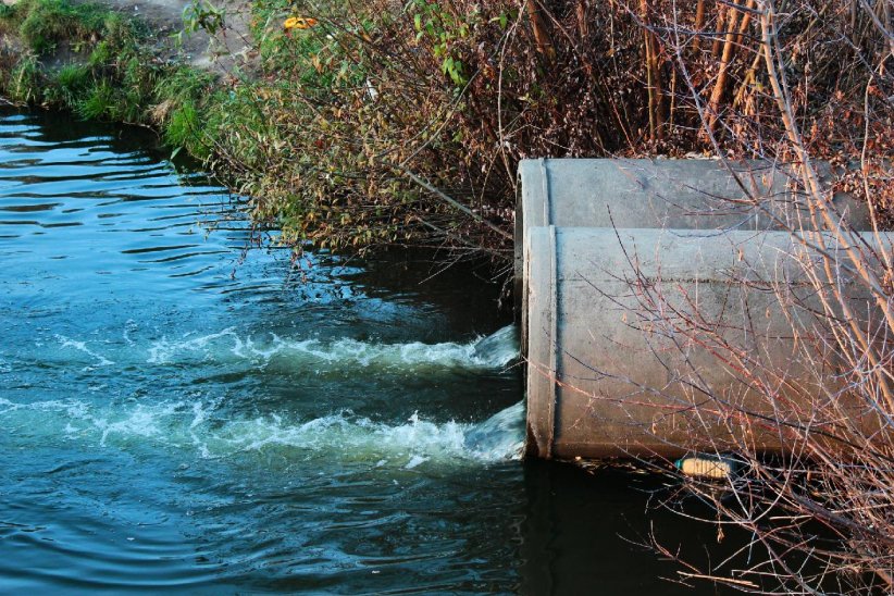 Les eaux sont endommagées Les eaux sont endommagées