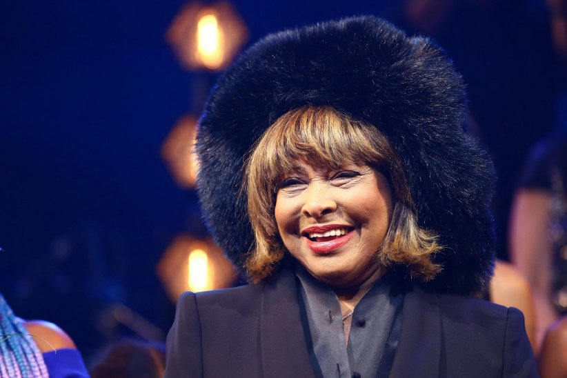 Tina Turner et sa villa sur la Baie des anges dans le Sud Tina Turner et sa villa sur la Baie des anges dans le Sud