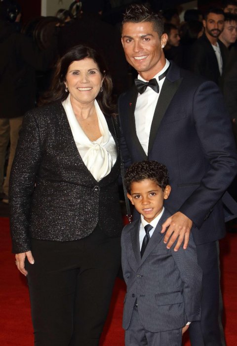 Cristiano Ronaldo admire sa mère Cristiano Ronaldo admire sa mère